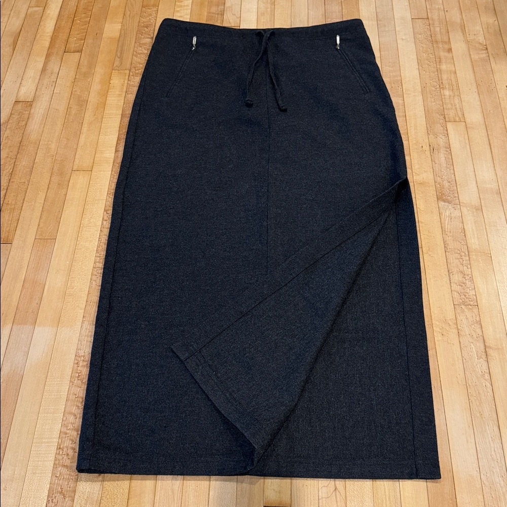 Ann Taylor wool blend pencil Skirt size 12